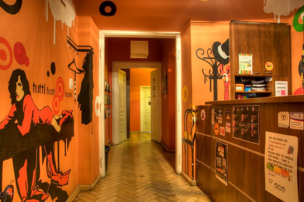 Tutti Frutti Hostel *